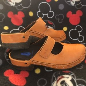 New Wolky Mary Jane Velcro Strap Clogs EU 42 US 11